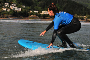surf para mujeres pais vasco